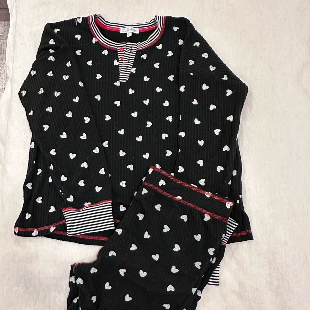 P.J. Salvage Black and White Heart Womens Pajama Set